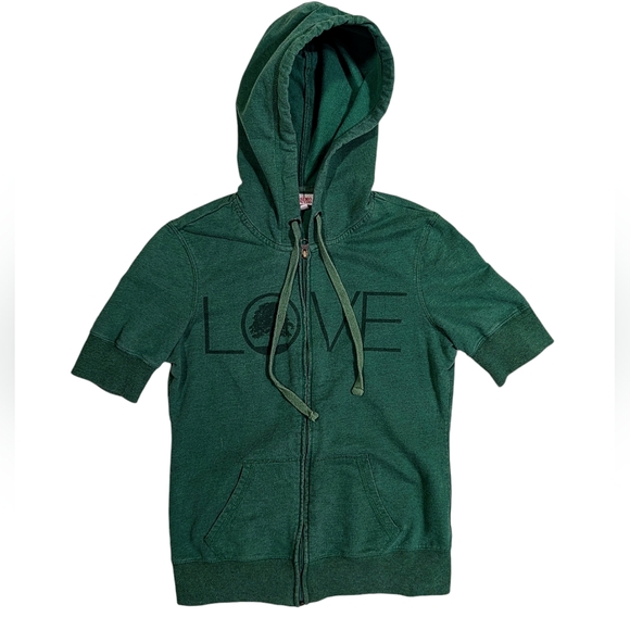 💚 Short Sleeve Green "LOVE" Hoodie - Picture 3 of 8
